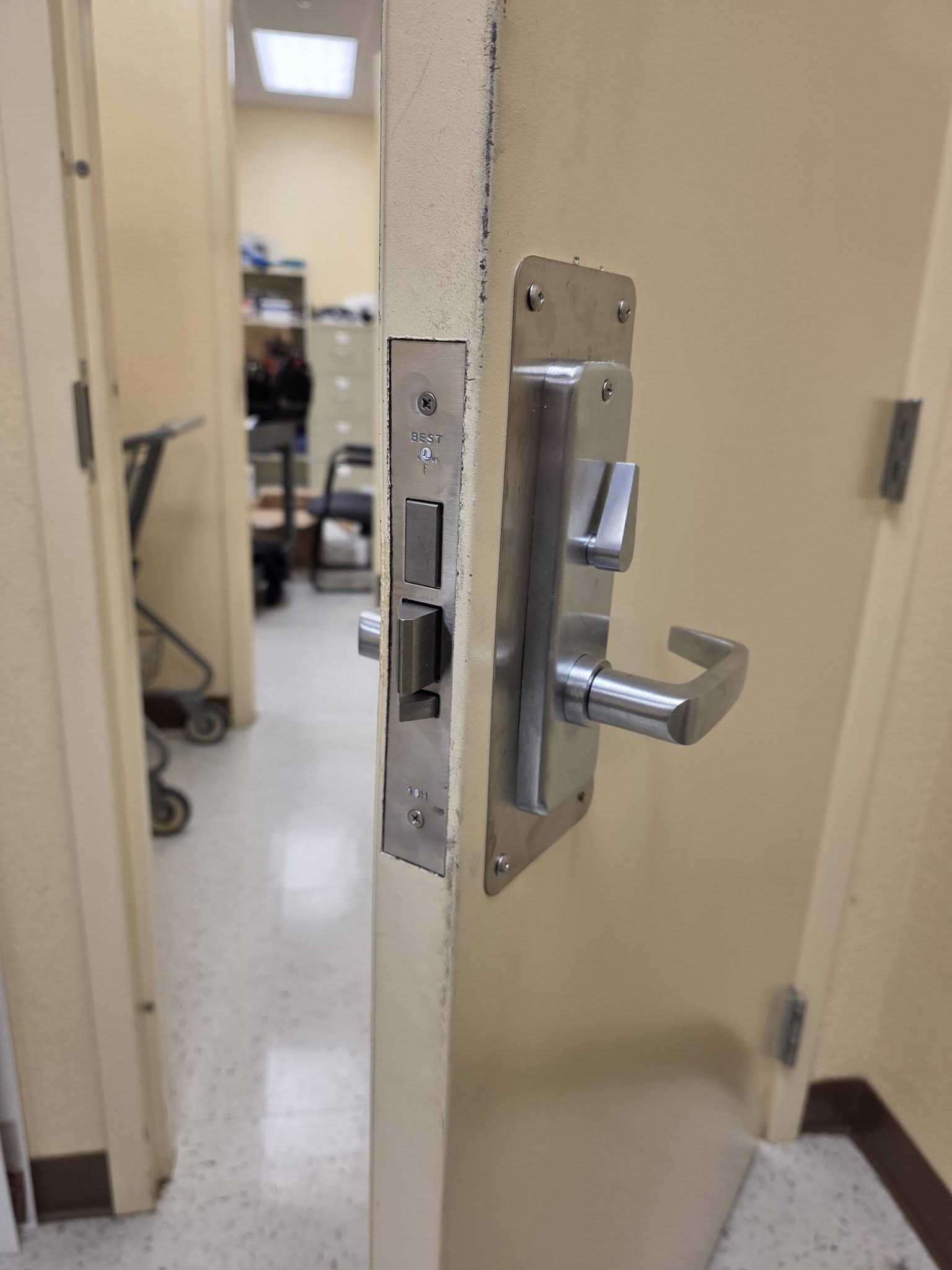 lockset install green cove 3